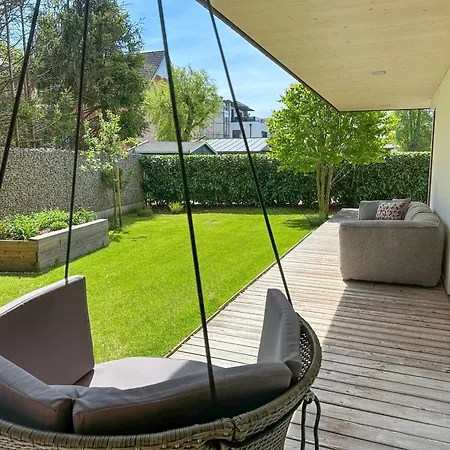 Two - Premium Seekirchen, Lichtdurchflutetes 3-zimmer-apartment Mit Terrasse Und Grüner Oase Apartment Seekirchen am Wallersee