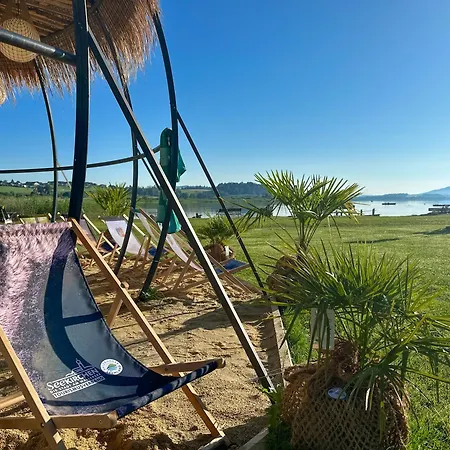 Two - Premium Seekirchen, Lichtdurchflutetes 3-zimmer-apartment Mit Terrasse Und Grüner Oase Seekirchen am Wallersee